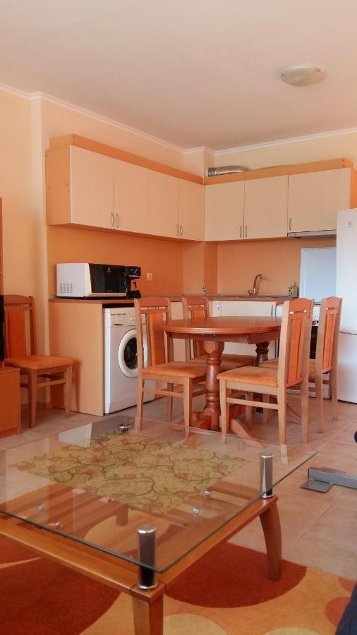 Sunrise Apartment Bałczik Zewnętrze zdjęcie